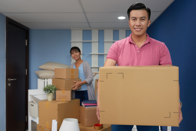 Cheaper to Hire Movers During the Week: All You Need to Know